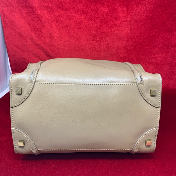 authentic CELINE Beige Tone Luggage Tote Bag - Picture 5 of 12